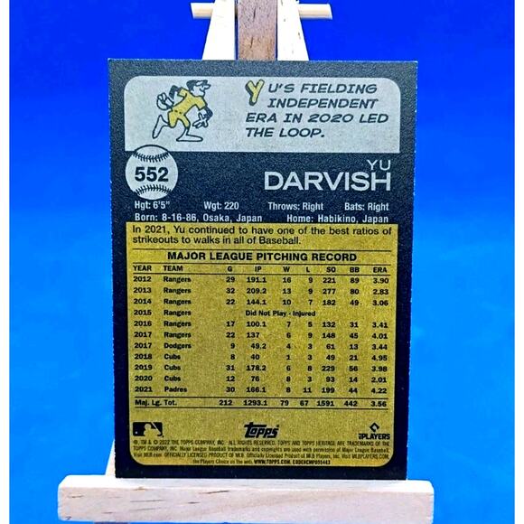 2022 Topps Heritage Yu Darvish #552 San Diego Padres Centered Mint - Picture 4 of 4